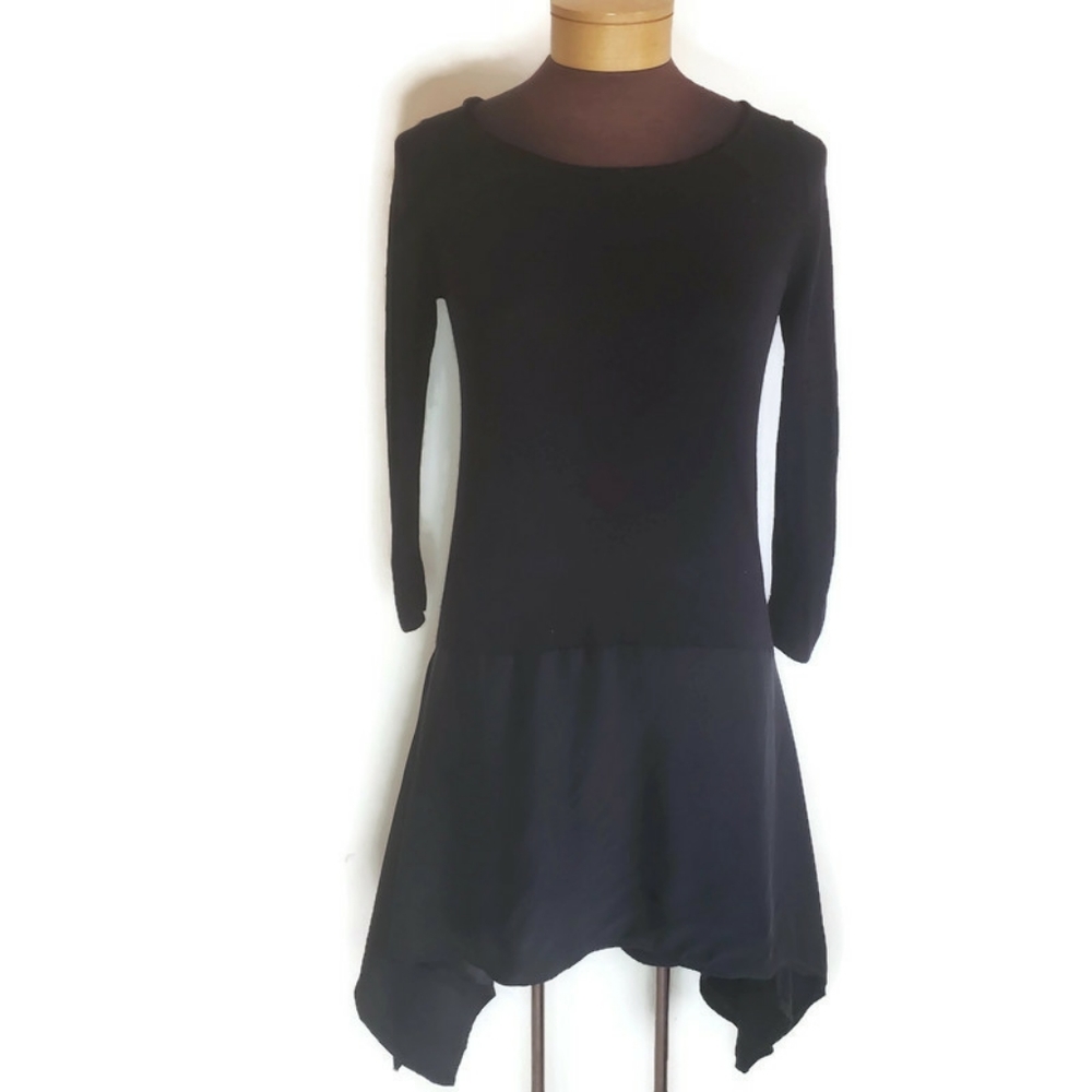 Shae Black Tunic Top Shirt Medium